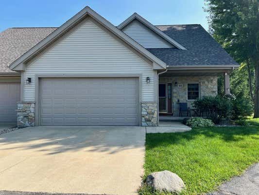 58 HILLSIDE CIR, FOND DU LAC, WI 54937 - Image 1