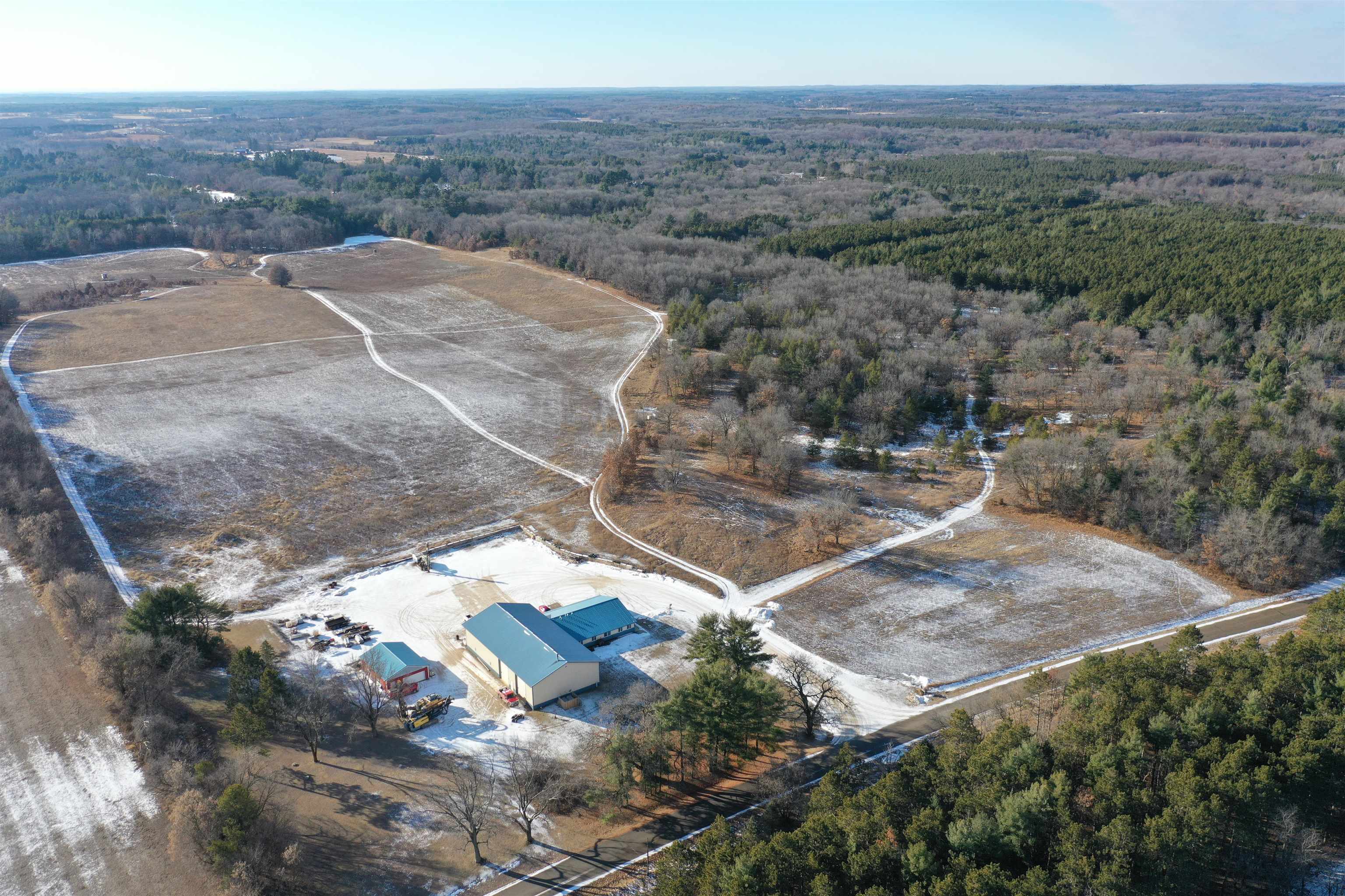 Westfield, Wisconsin, 53964, United States, 4 Bedrooms Bedrooms, ,3 BathroomsBathrooms,Residential,Active,1749304