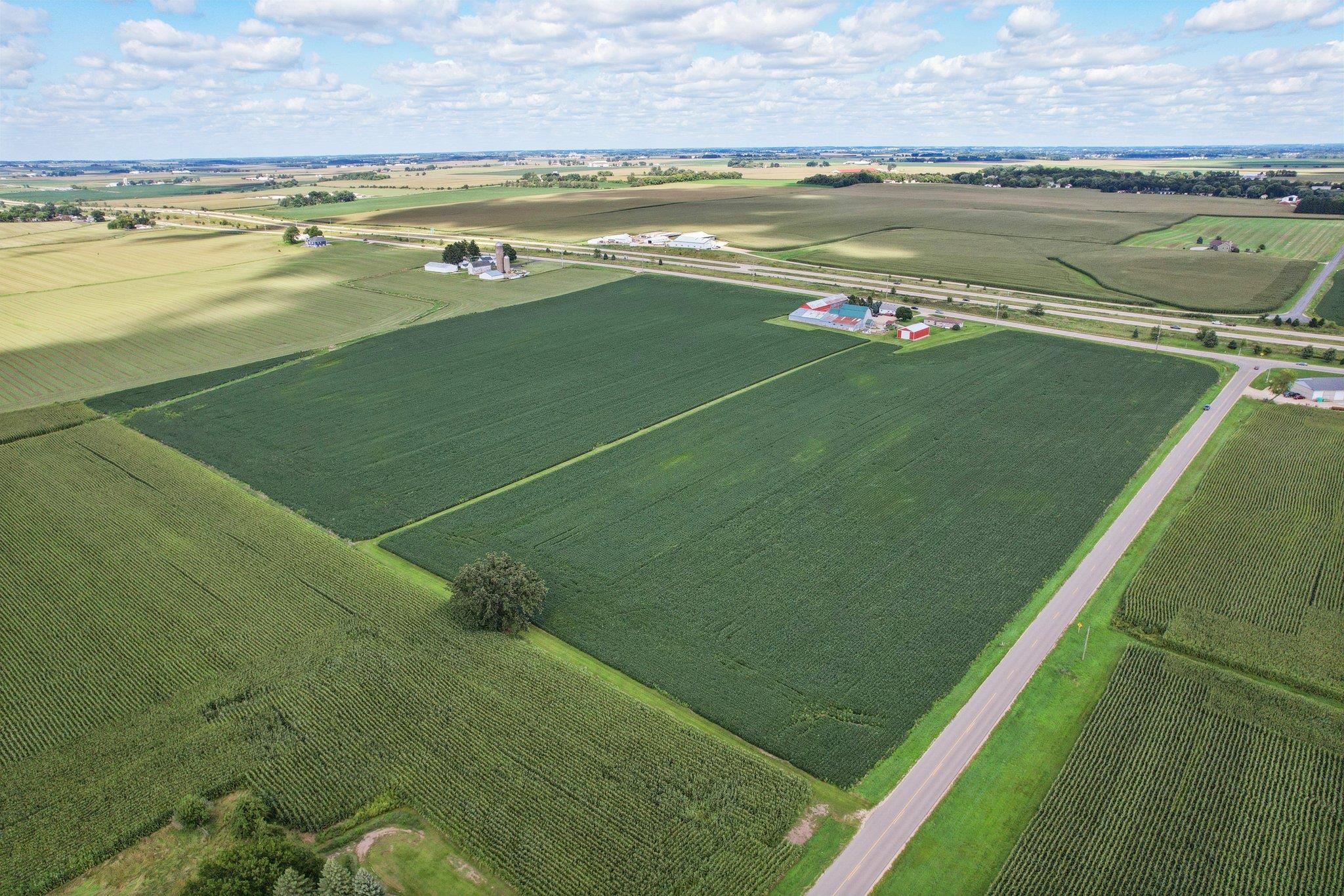 Deforest, Wisconsin, 53532, United States, 3 Bedrooms Bedrooms, ,1 BathroomBathrooms,Residential,Active,1929711