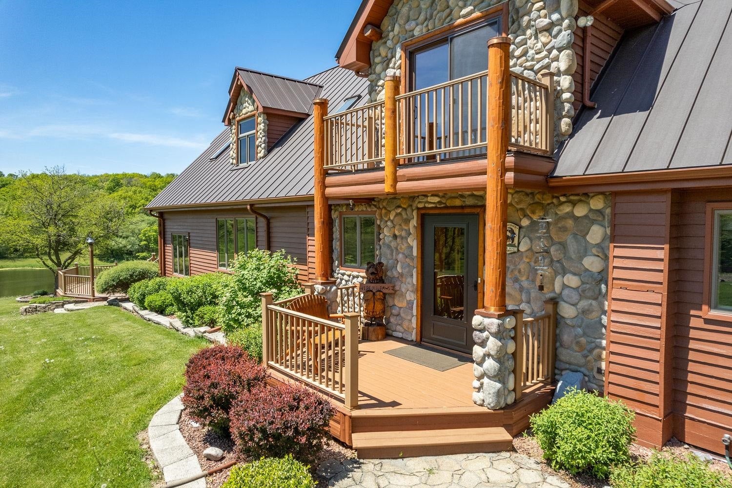 La Valle, Wisconsin, 53941, United States, 3 Bedrooms Bedrooms, ,4 BathroomsBathrooms,Residential,Active,1898021