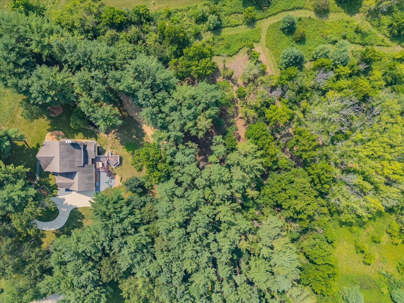 Verona, Wisconsin, 53593, United States, 4 Bedrooms Bedrooms, ,4 BathroomsBathrooms,Residential,Active,1909087