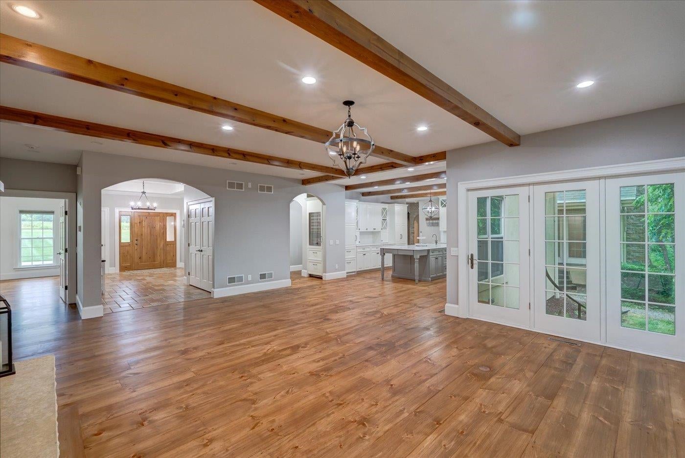 Verona, Wisconsin, 53593, United States, 5 Bedrooms Bedrooms, ,4 BathroomsBathrooms,Residential,Active,1913017