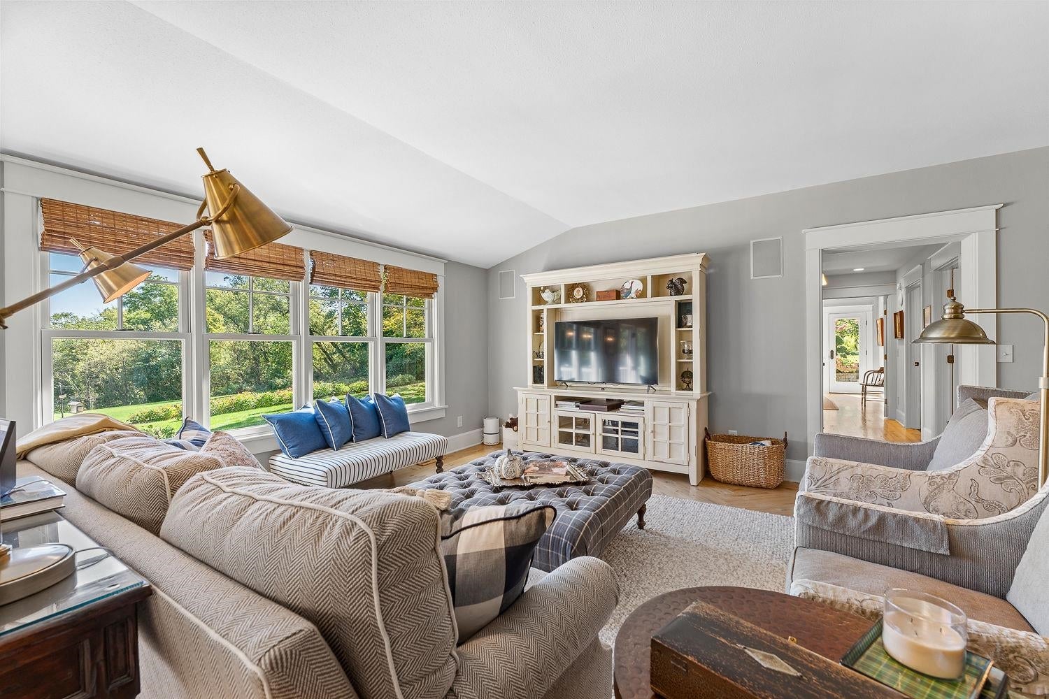 La Valle, Wisconsin, 53941, United States, 3 Bedrooms Bedrooms, ,4 BathroomsBathrooms,Residential,Active,1960140