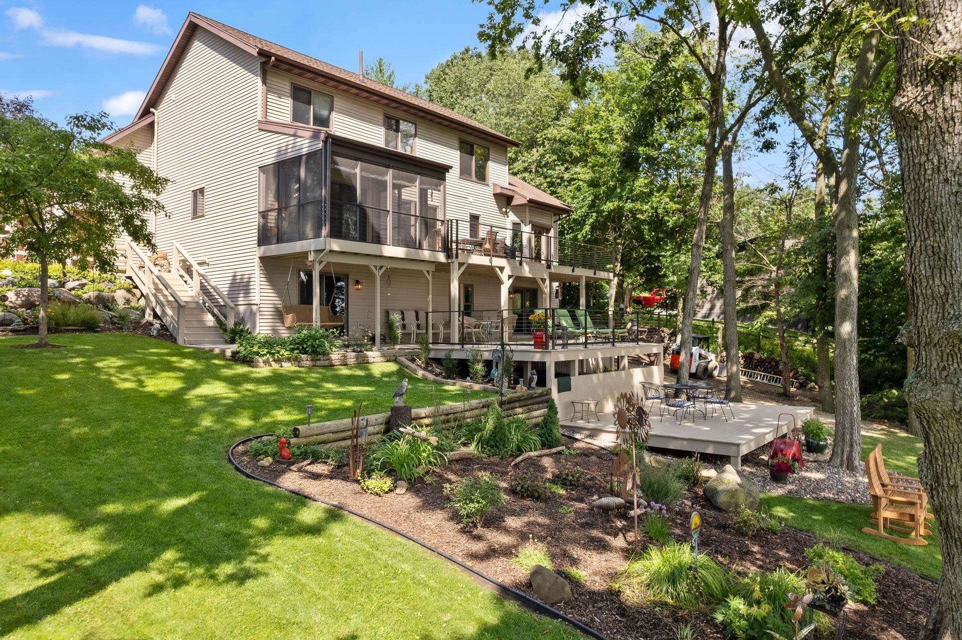 Poynette, Wisconsin, 53955, United States, 3 Bedrooms Bedrooms, ,4 BathroomsBathrooms,Residential,Active,1920246