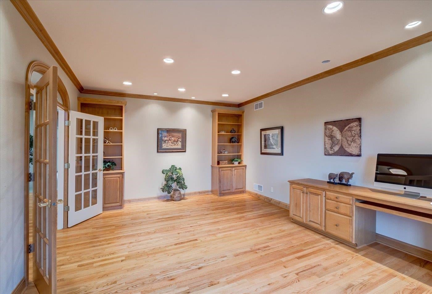 Verona, Wisconsin, 53593, United States, 4 Bedrooms Bedrooms, ,4 BathroomsBathrooms,Residential,Active,1953703