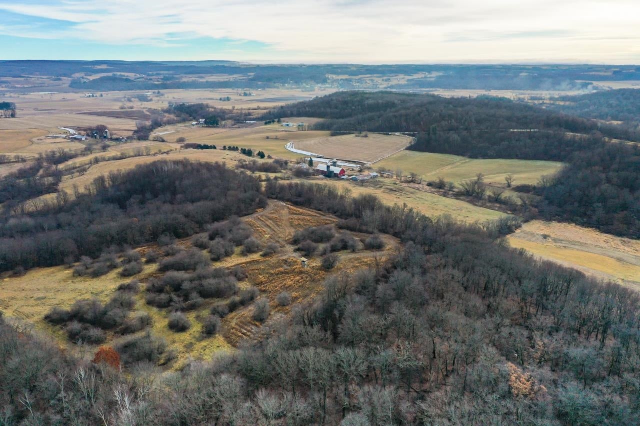 Reedsburg, Wisconsin, 53959, United States, ,2 BathroomsBathrooms,Residential,Active,1757393