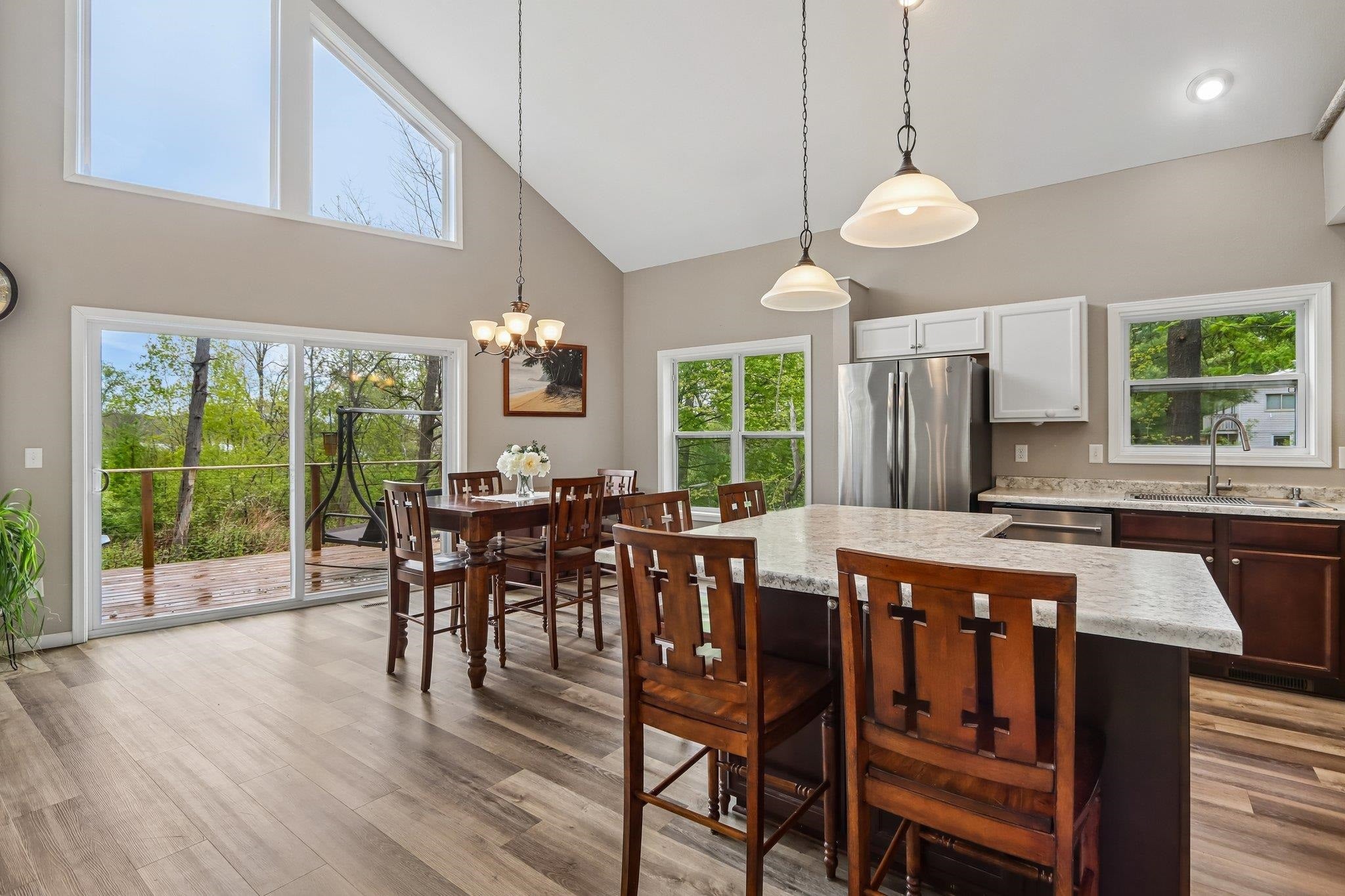 Poynette, Wisconsin, 53955, United States, 4 Bedrooms Bedrooms, ,3 BathroomsBathrooms,Residential,Active,2051983