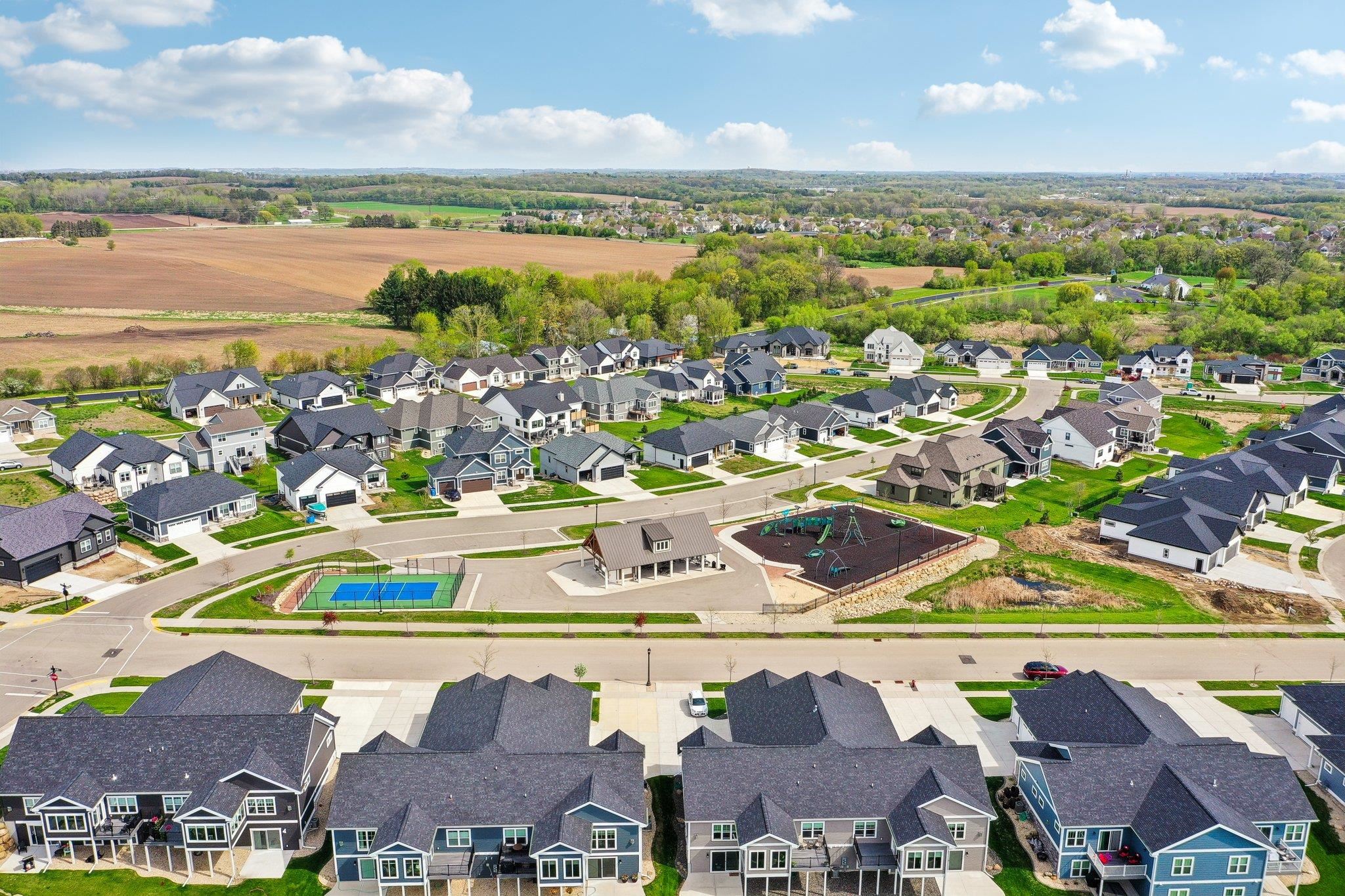 Waunakee, Wisconsin, 53597, United States, 4 Bedrooms Bedrooms, ,4 BathroomsBathrooms,Residential,Active,2007108