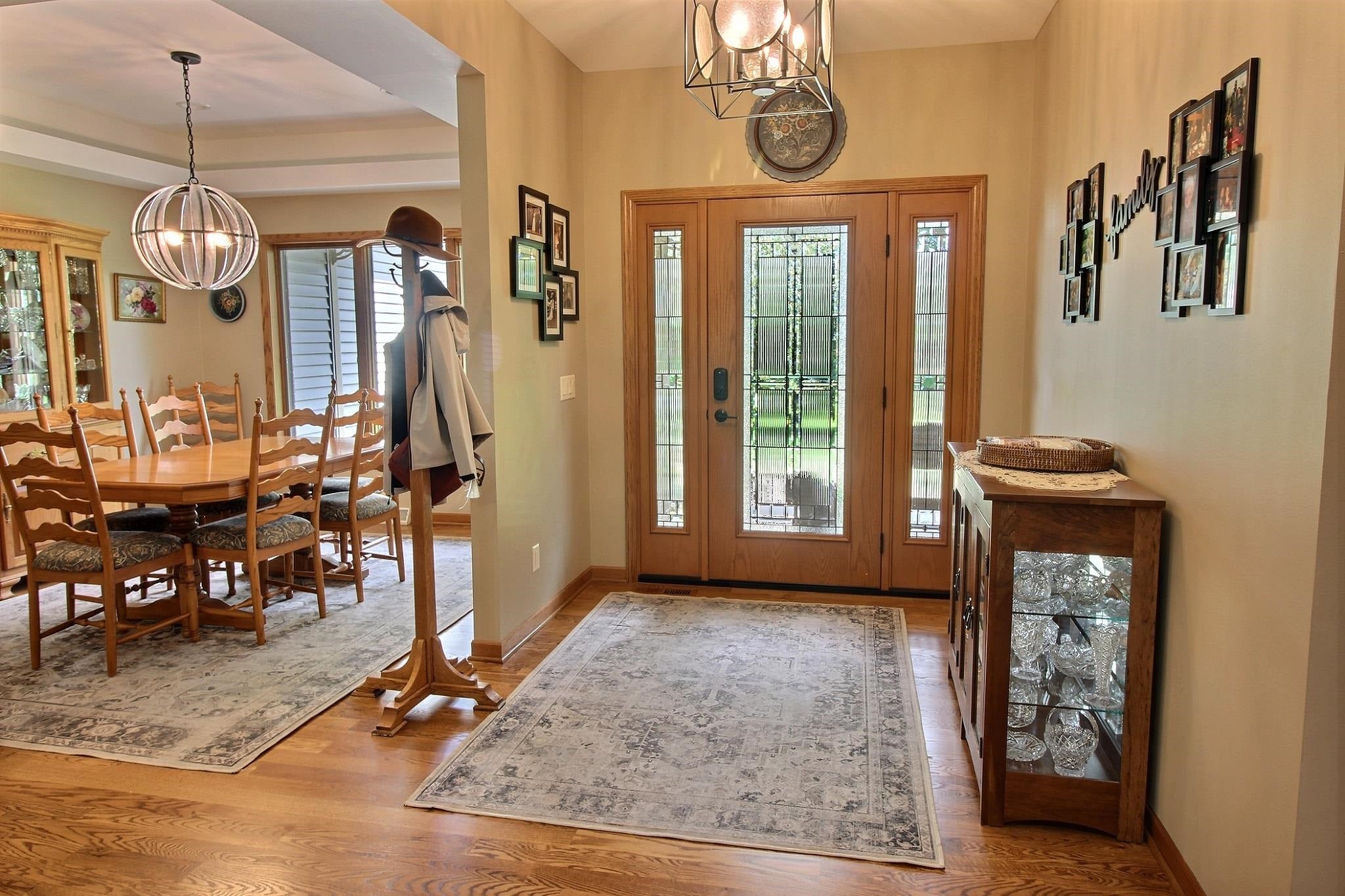 Stoughton, Wisconsin, 53589, United States, 4 Bedrooms Bedrooms, ,3 BathroomsBathrooms,Residential,Active,1929697