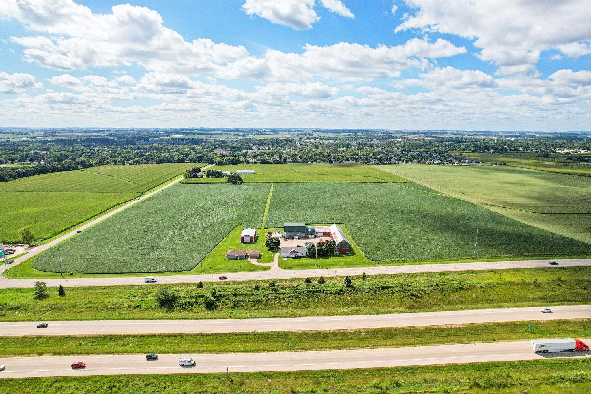 Deforest, Wisconsin, 53532, United States, 3 Bedrooms Bedrooms, ,1 BathroomBathrooms,Residential,Active,1929711