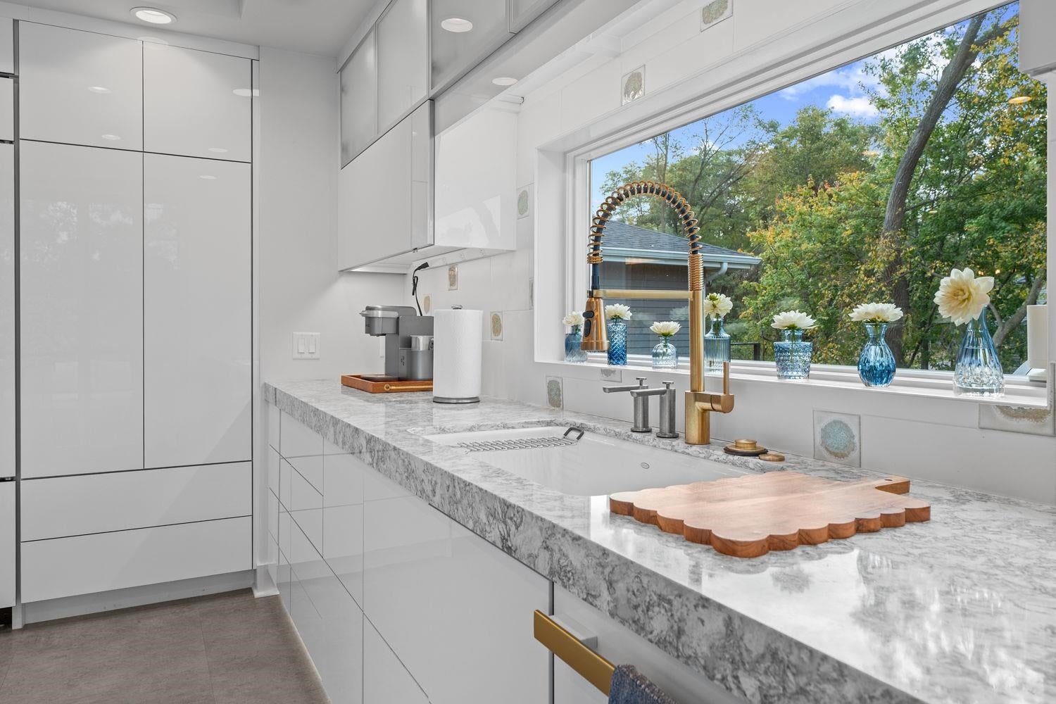 Wisconsin Dells, Wisconsin, 53965, United States, 3 Bedrooms Bedrooms, ,4 BathroomsBathrooms,Residential,Active,1968402