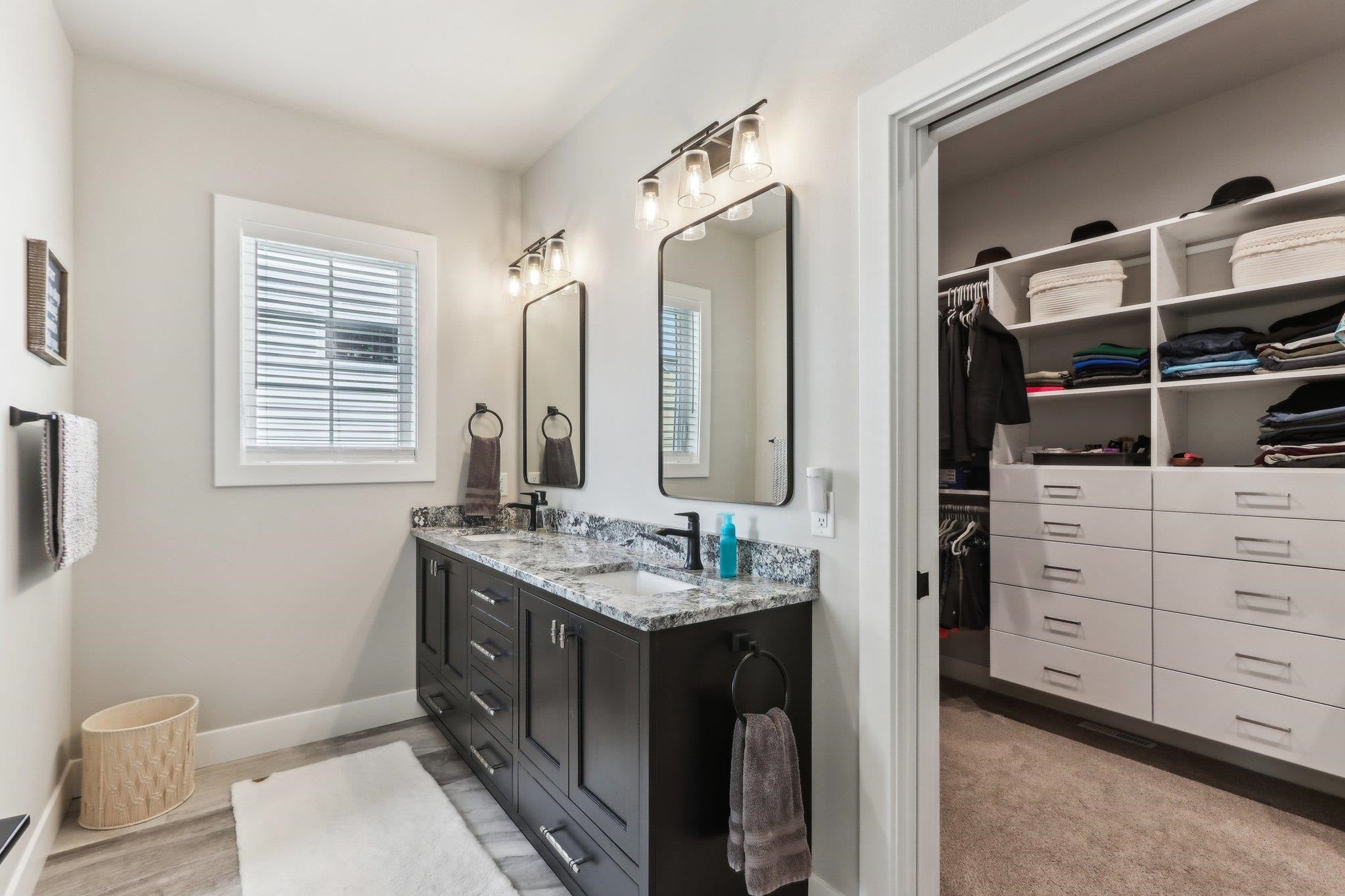 Waunakee, Wisconsin, 53597, United States, 4 Bedrooms Bedrooms, ,4 BathroomsBathrooms,Residential,Active,1892417