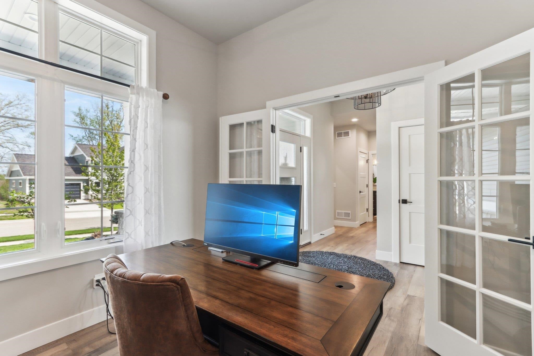 Waunakee, Wisconsin, 53597, United States, 4 Bedrooms Bedrooms, ,4 BathroomsBathrooms,Residential,Active,1892417