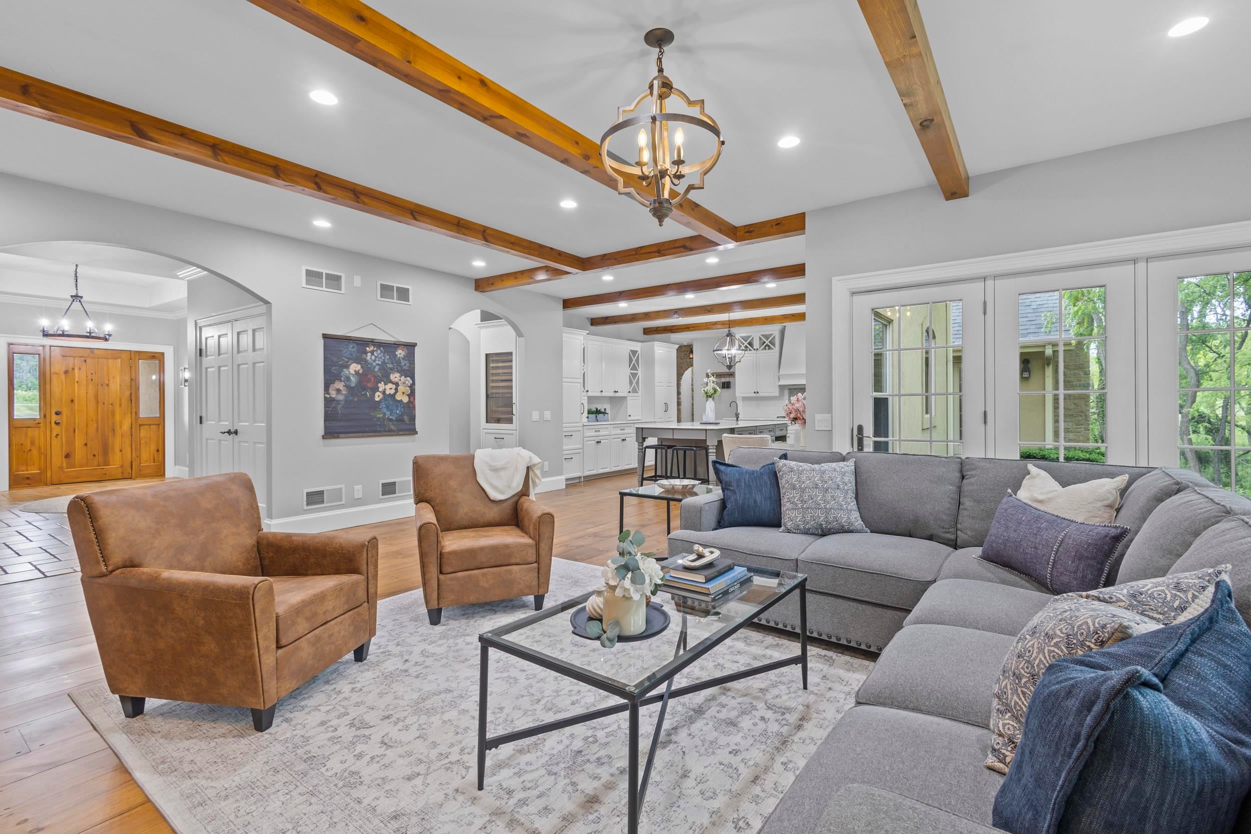 Now featuring a brand-new roof and a substantial price improvement, th – image 5