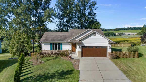 727 EAGLE CIR, LODI, WI 53555 - Image 1