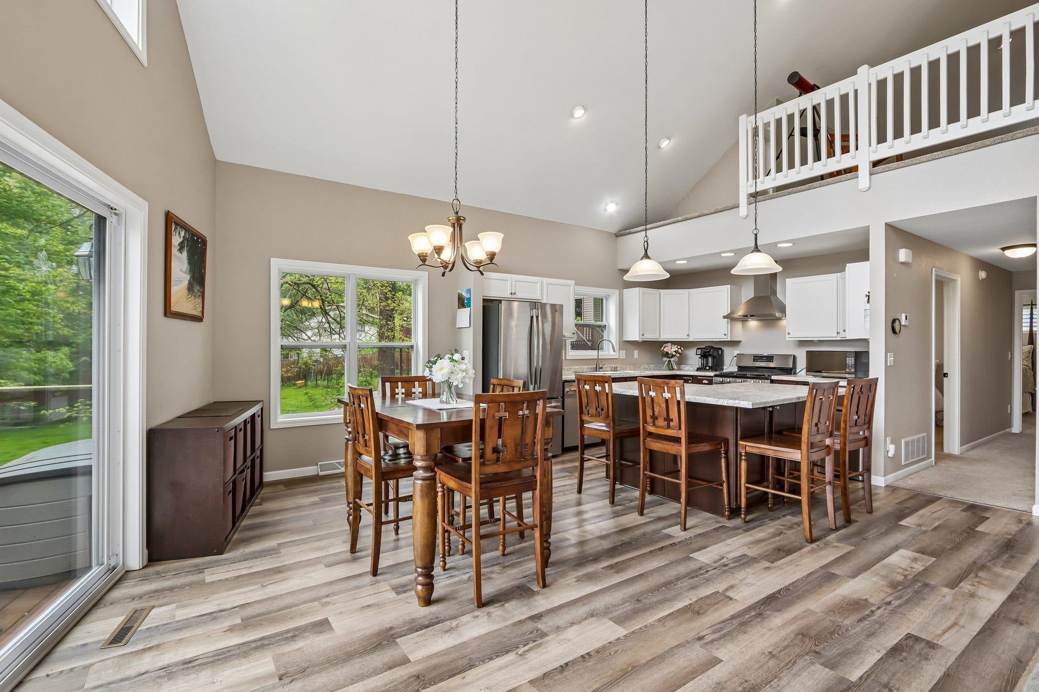Poynette, Wisconsin, 53955, United States, 4 Bedrooms Bedrooms, ,3 BathroomsBathrooms,Residential,Active,2051983