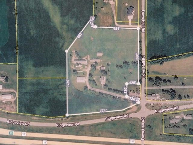 Enjoy rural living from this 5 bedroom 2 bath 3000 square foot beauty – image 2