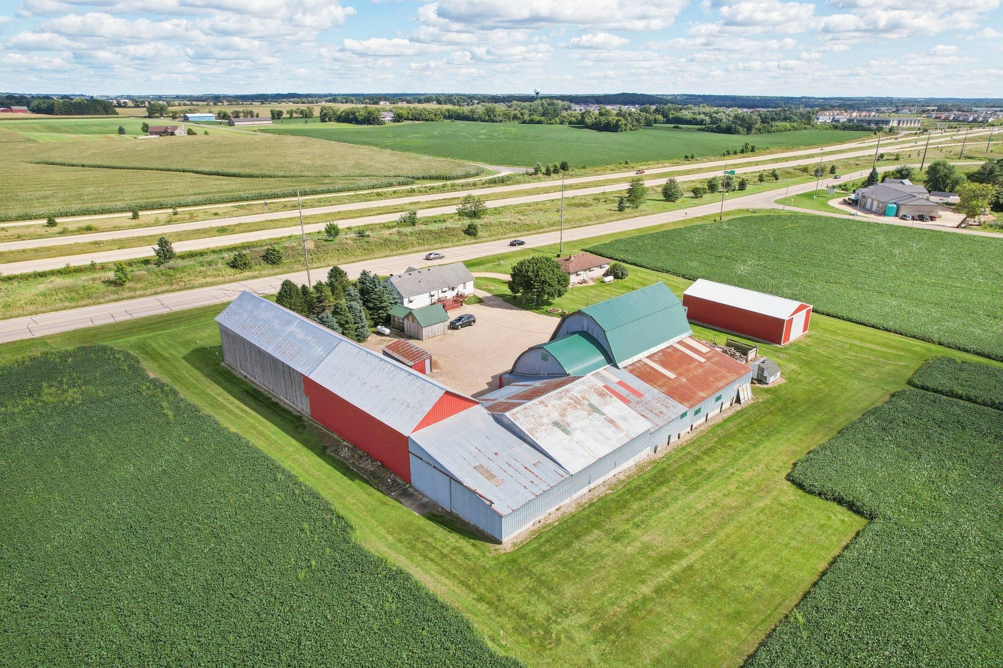 Deforest, Wisconsin, 53532, United States, 3 Bedrooms Bedrooms, ,1 BathroomBathrooms,Residential,Active,1929711