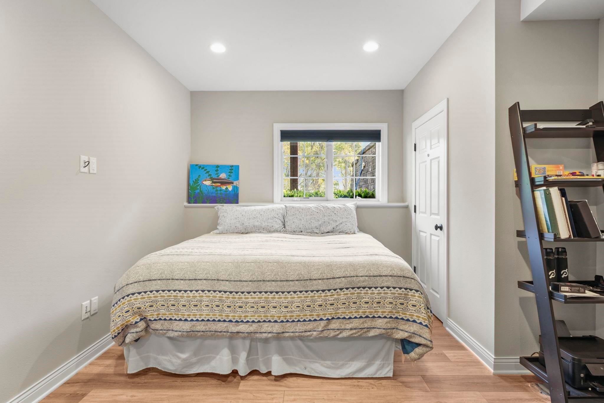 Mineral Point, Wisconsin, 53565, United States, 6 Bedrooms Bedrooms, ,3 BathroomsBathrooms,Residential,Active,1960179