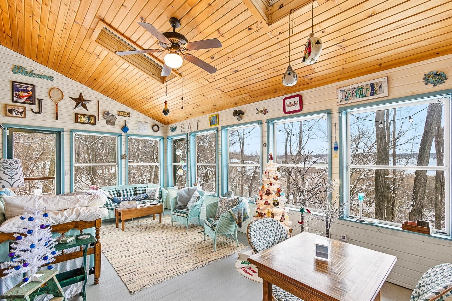 Cambridge, Wisconsin, 53523, United States, 4 Bedrooms Bedrooms, ,4 BathroomsBathrooms,Residential,Active,2003554