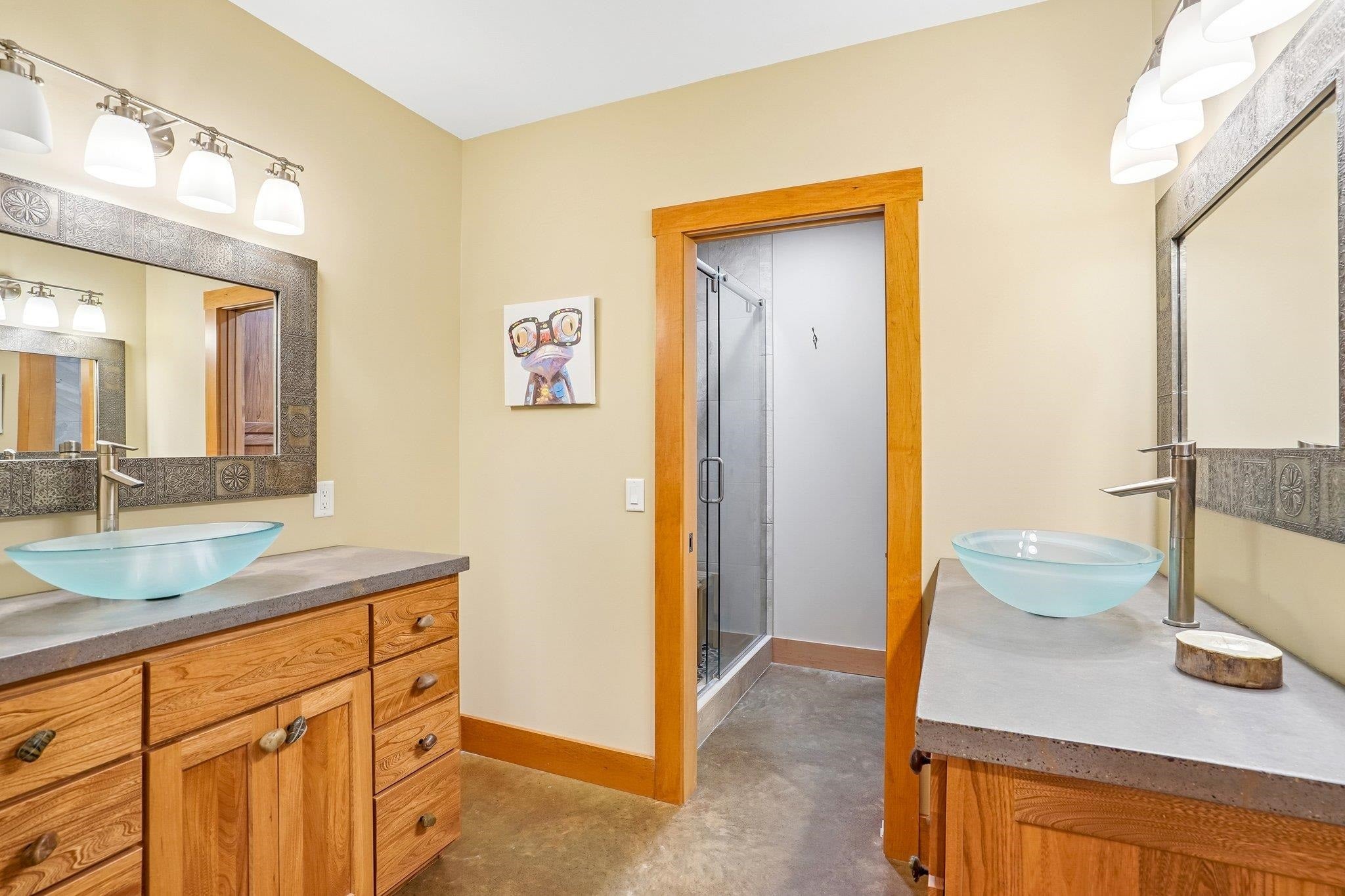 Showings begin Friday 6/12. Experience exceptional waterfront living i – image 45