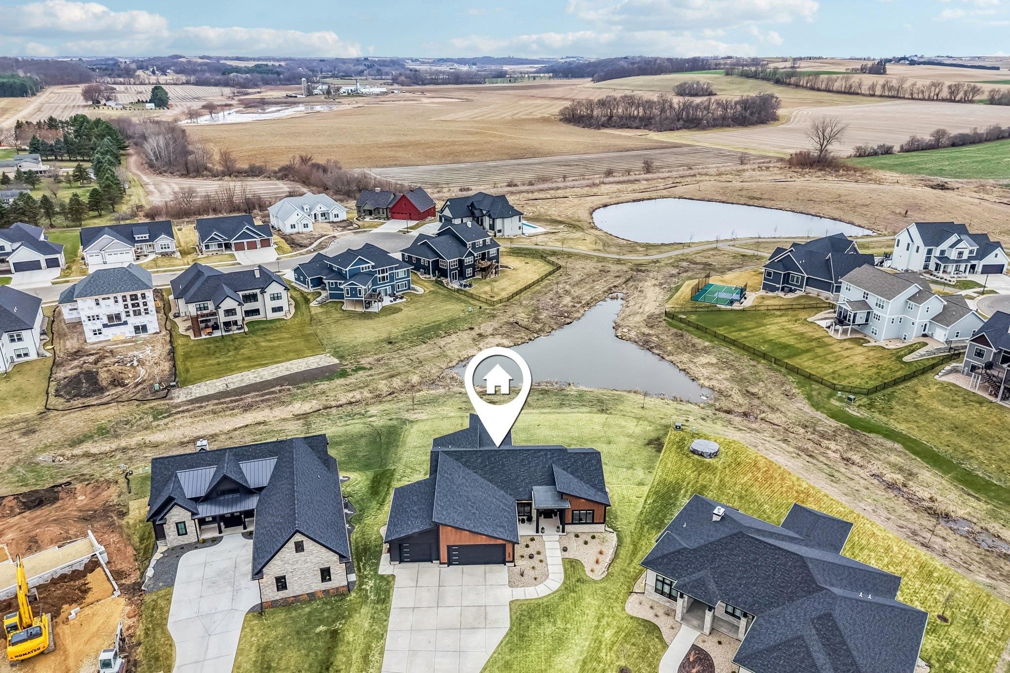 VIEWS OF THE COUNTRYSIDE + BACKS TO CONSERVANCY! IMPECCABLE TWO YEAR O – image 58