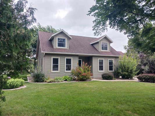 419 BADGER DR, EVANSVILLE, WI 53536 - Image 1