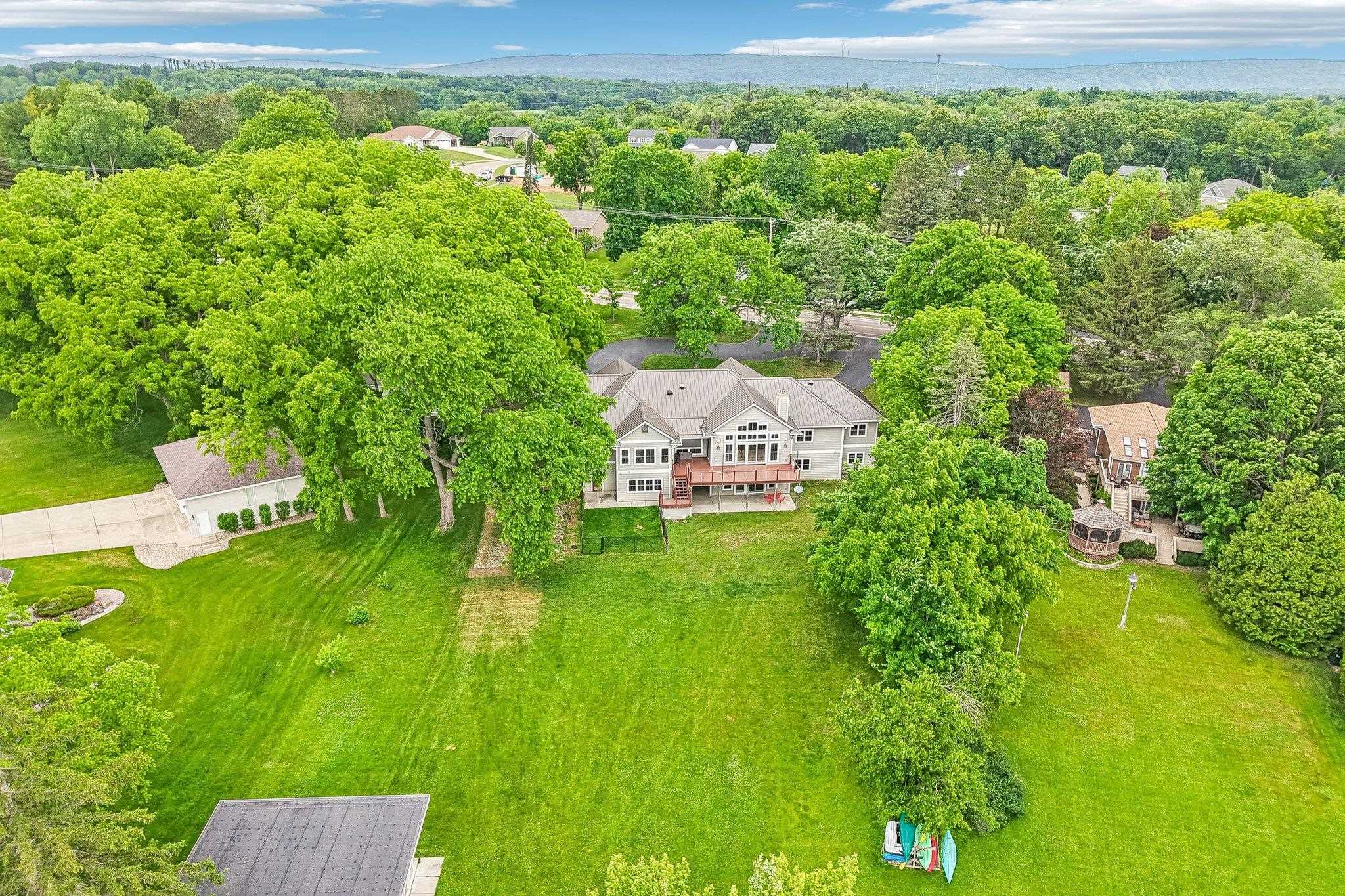 Showings begin Friday 6/12. Experience exceptional waterfront living i – image 77