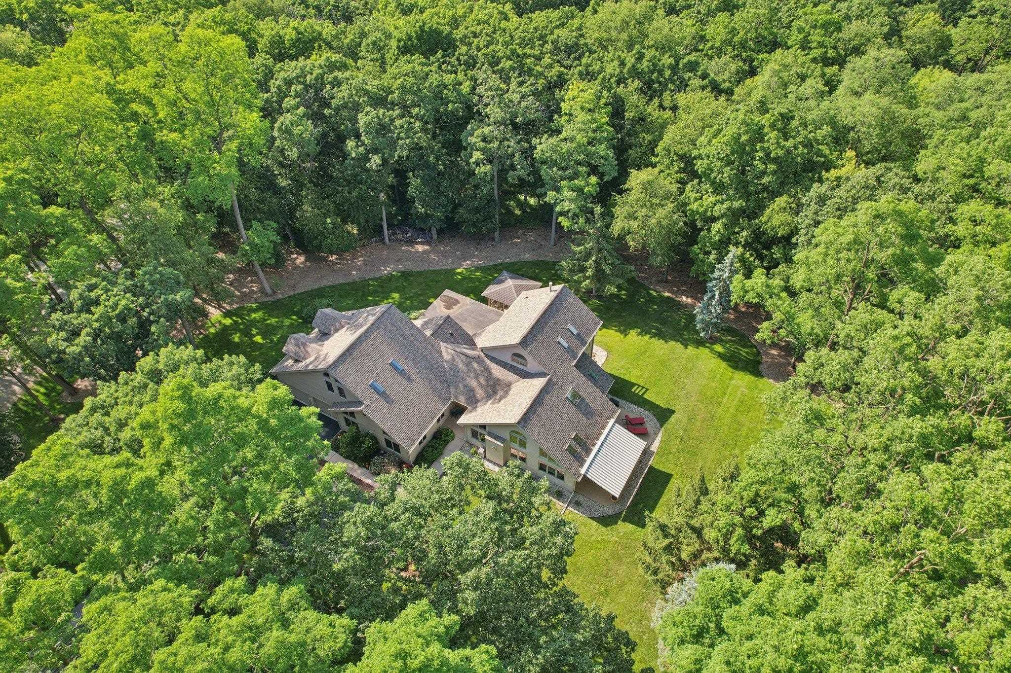 Oregon, Wisconsin, 53575, United States, 4 Bedrooms Bedrooms, ,5 BathroomsBathrooms,Residential,Active,1944090