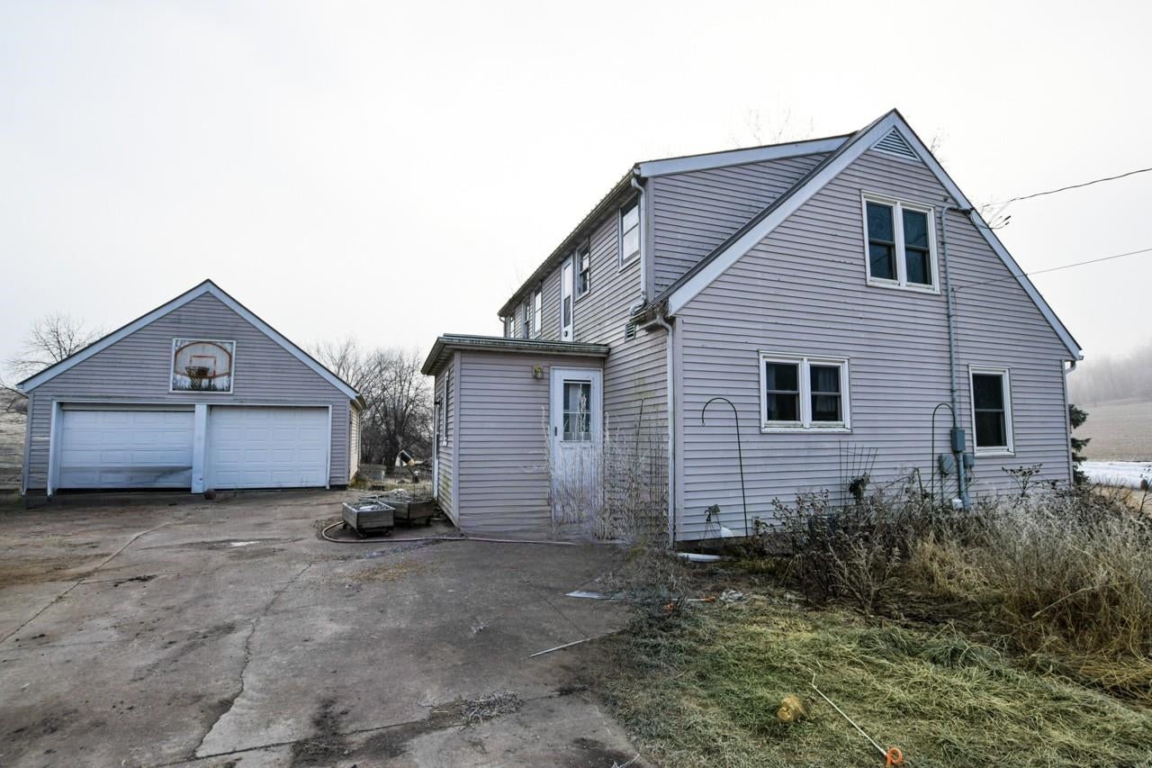 Reedsburg, Wisconsin, 53959, United States, ,2 BathroomsBathrooms,Residential,Active,1757393