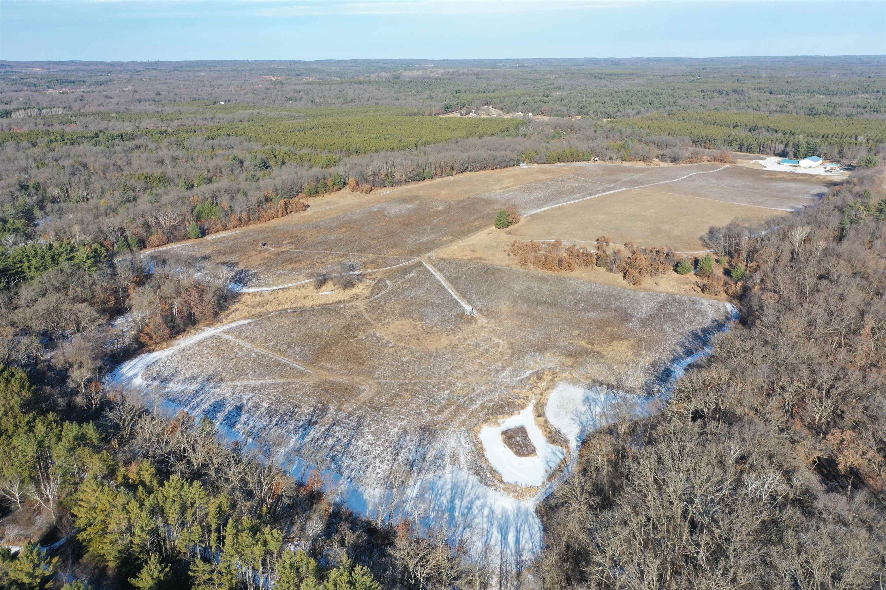 Westfield, Wisconsin, 53964, United States, 4 Bedrooms Bedrooms, ,3 BathroomsBathrooms,Residential,Active,1749304