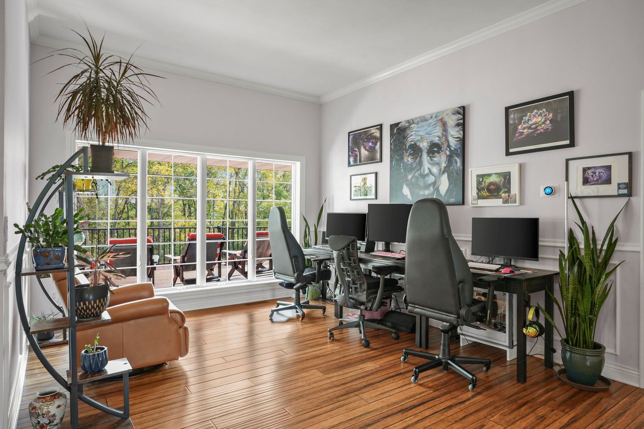 Mineral Point, Wisconsin, 53565, United States, 6 Bedrooms Bedrooms, ,3 BathroomsBathrooms,Residential,Active,1960179