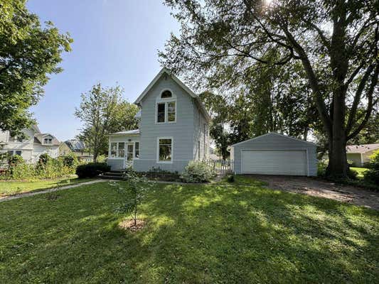 455 BAYLEY AVE, PLATTEVILLE, WI 53818 - Image 1