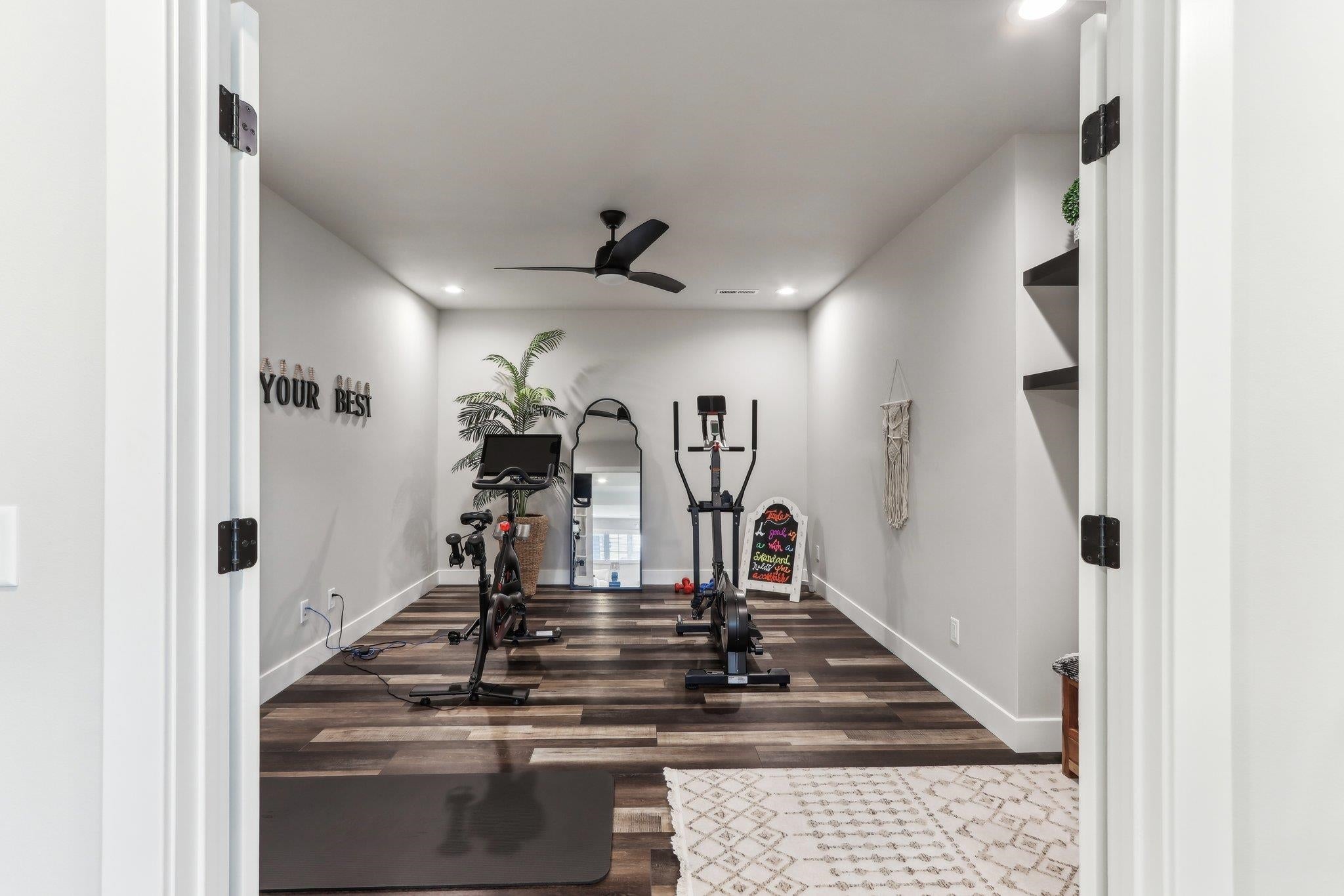 Waunakee, Wisconsin, 53597, United States, 4 Bedrooms Bedrooms, ,4 BathroomsBathrooms,Residential,Active,1892417