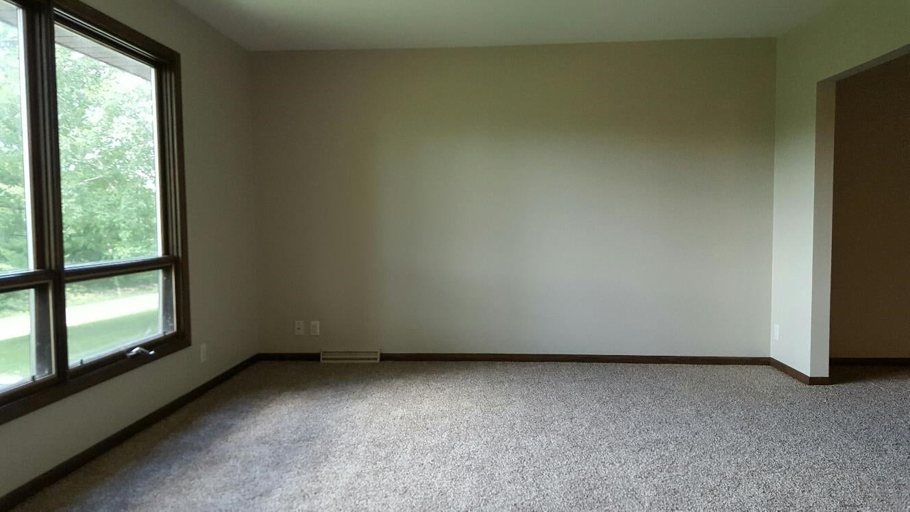 Lodi, Wisconsin, 53555, United States, 4 Bedrooms Bedrooms, ,2 BathroomsBathrooms,Residential,Contingent,2007323