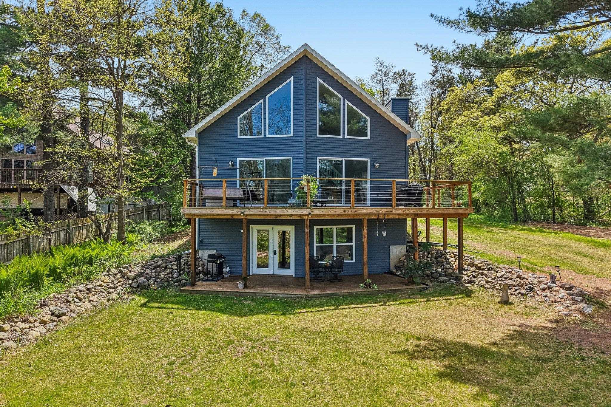Poynette, Wisconsin, 53955, United States, 4 Bedrooms Bedrooms, ,3 BathroomsBathrooms,Residential,Active,2051983