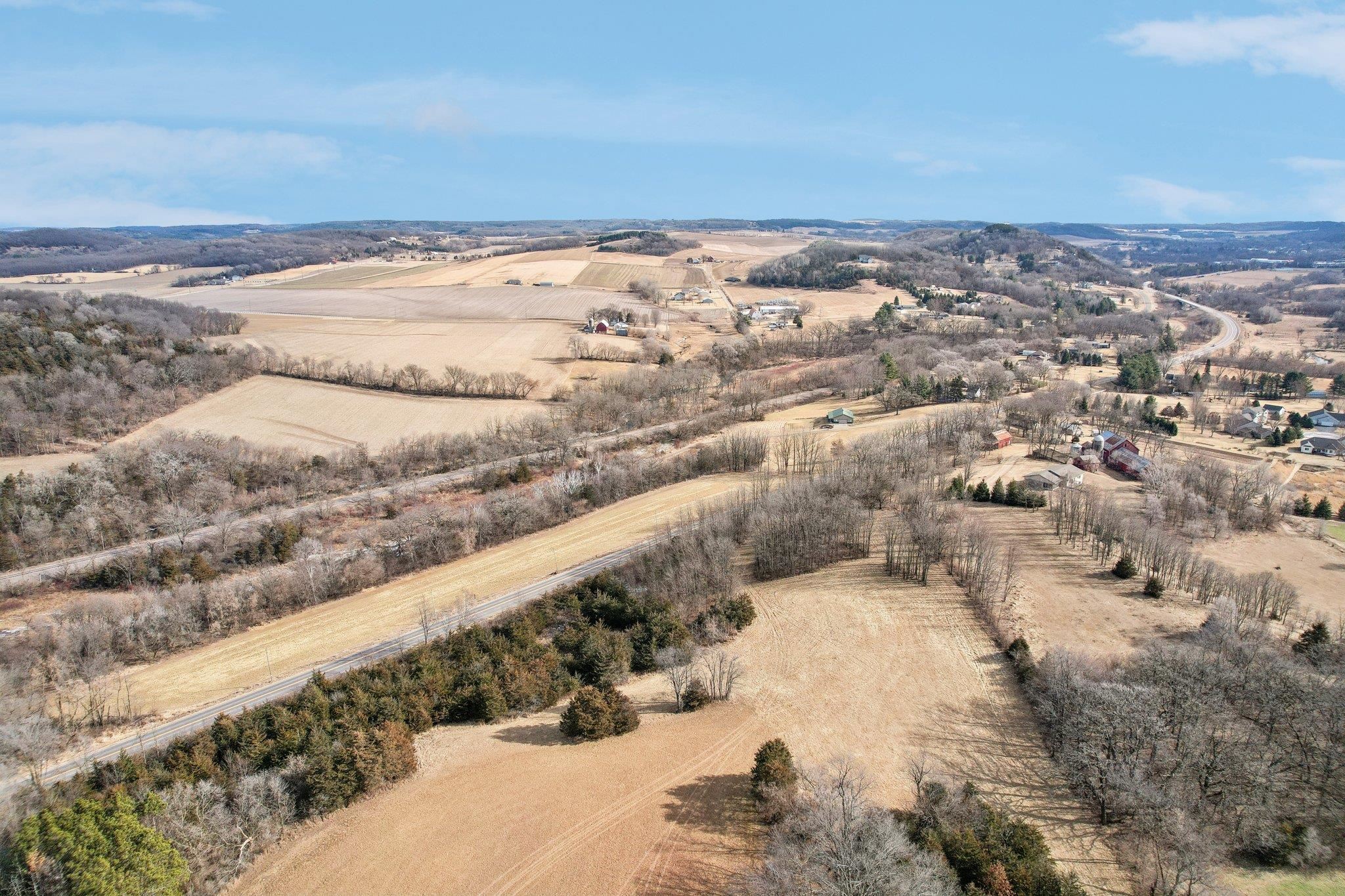 Lodi, Wisconsin, 53555, United States, 4 Bedrooms Bedrooms, ,2 BathroomsBathrooms,Residential,Contingent,2007323