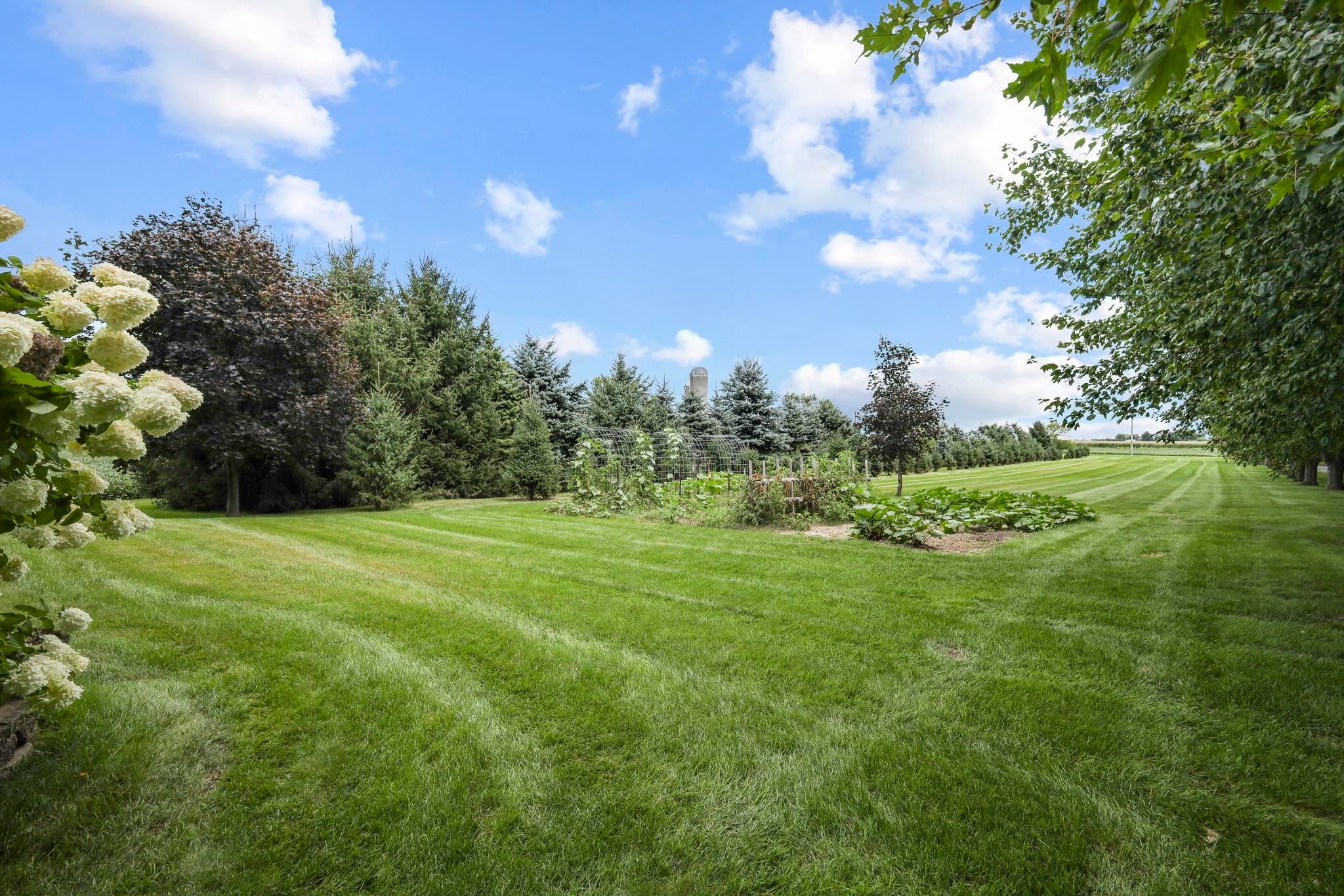 Stoughton, Wisconsin, 53589, United States, 4 Bedrooms Bedrooms, ,3 BathroomsBathrooms,Residential,Active,1929697