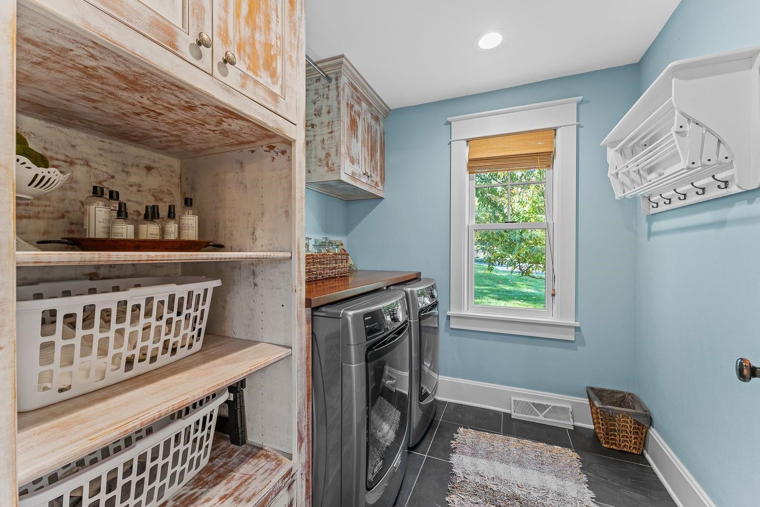 La Valle, Wisconsin, 53941, United States, 3 Bedrooms Bedrooms, ,4 BathroomsBathrooms,Residential,Active,1960140