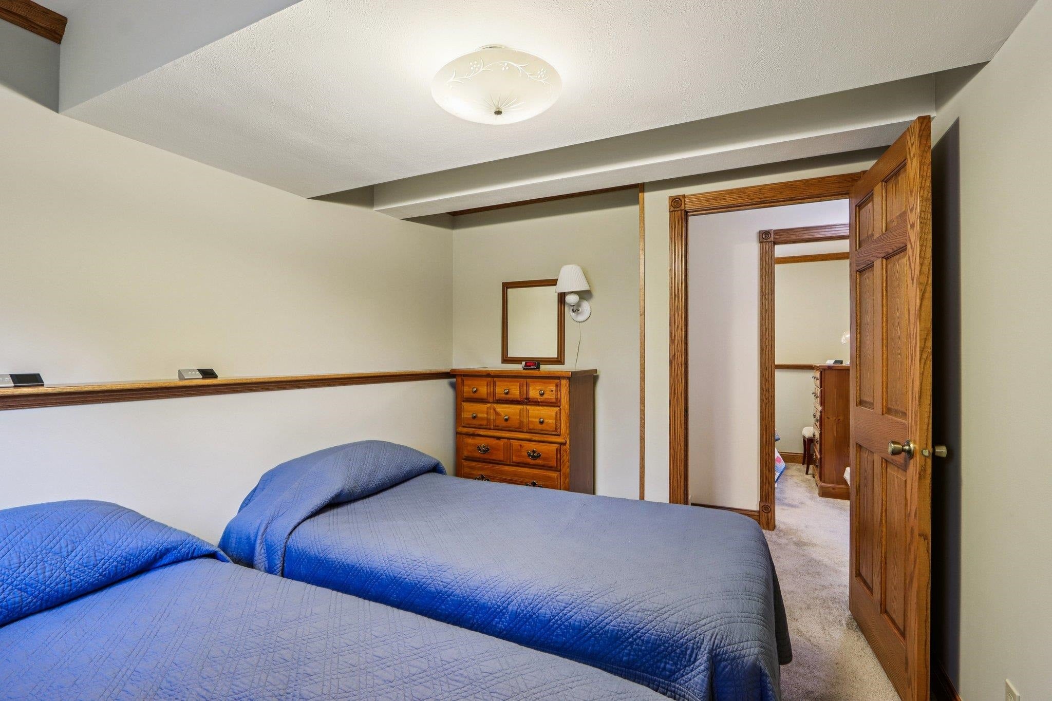 Poynette, Wisconsin, 53955, United States, 4 Bedrooms Bedrooms, ,2 BathroomsBathrooms,Residential,Active,1997880