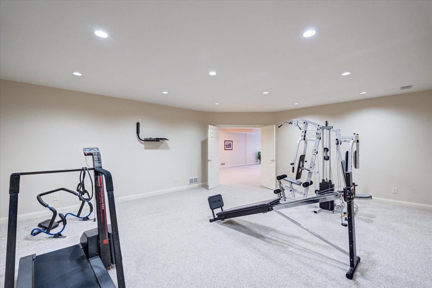 Verona, Wisconsin, 53593, United States, 4 Bedrooms Bedrooms, ,4 BathroomsBathrooms,Residential,Active,1953703