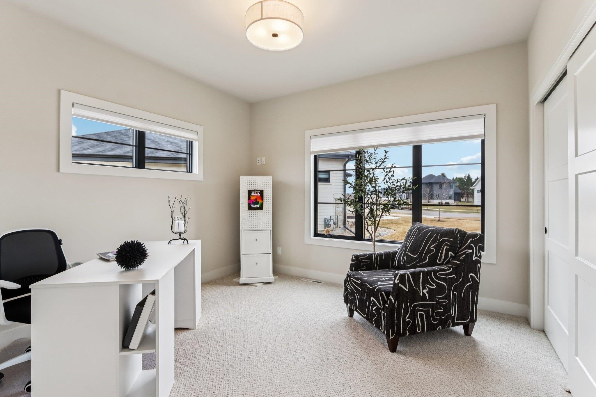 VIEWS OF THE COUNTRYSIDE + BACKS TO CONSERVANCY! IMPECCABLE TWO YEAR O – image 31