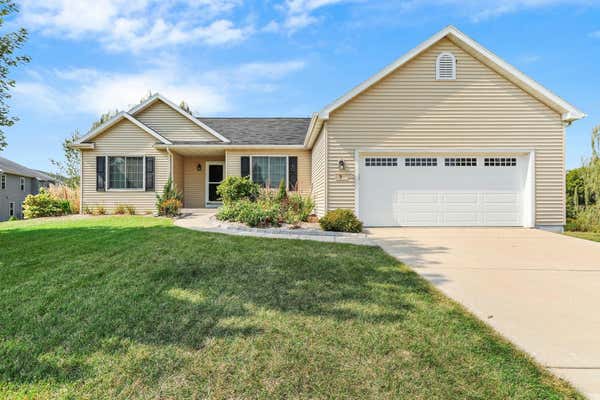 3 WOODRIDGE LN, COLUMBUS, WI 53925 - Image 1