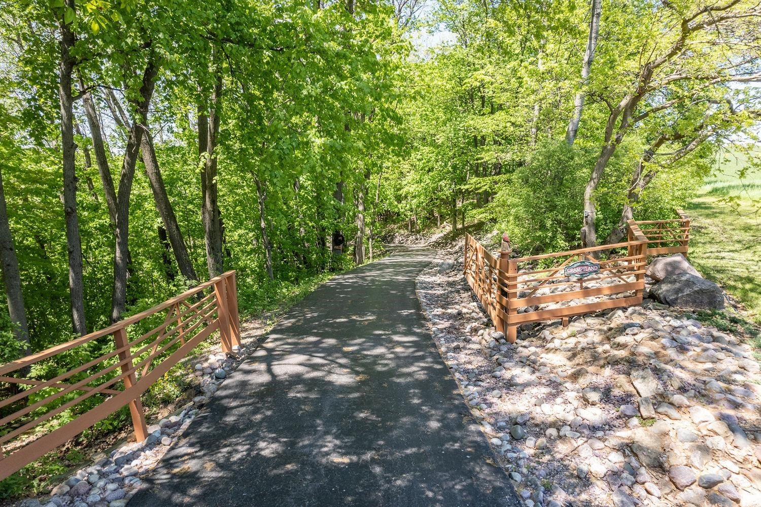 La Valle, Wisconsin, 53941, United States, 3 Bedrooms Bedrooms, ,4 BathroomsBathrooms,Residential,Active,1898021