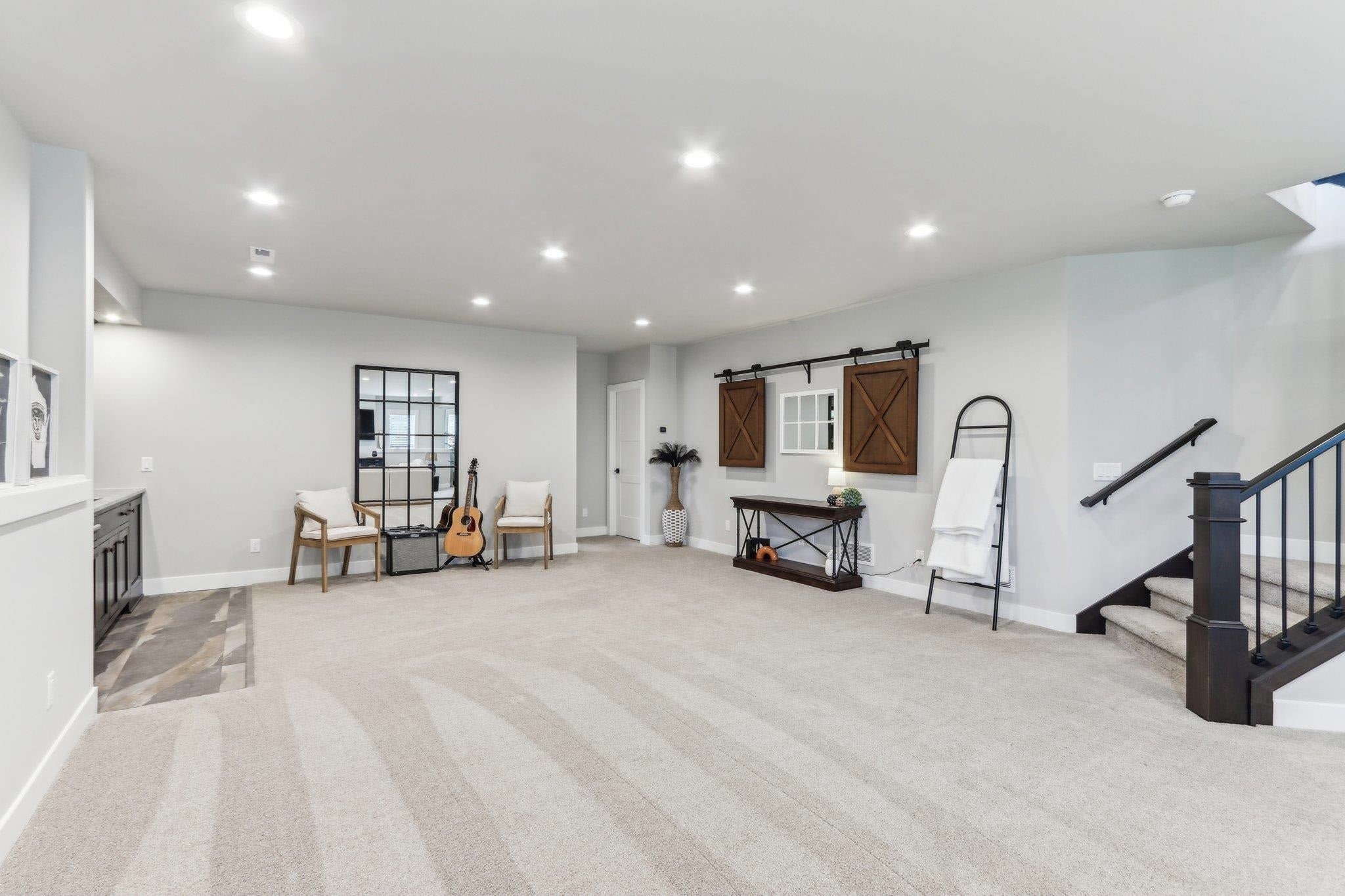 Waunakee, Wisconsin, 53597, United States, 4 Bedrooms Bedrooms, ,4 BathroomsBathrooms,Residential,Active,1892417