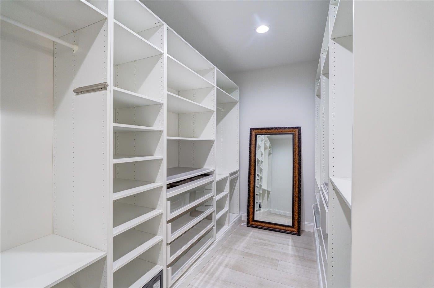 Verona, Wisconsin, 53593, United States, 5 Bedrooms Bedrooms, ,4 BathroomsBathrooms,Residential,Active,1913017