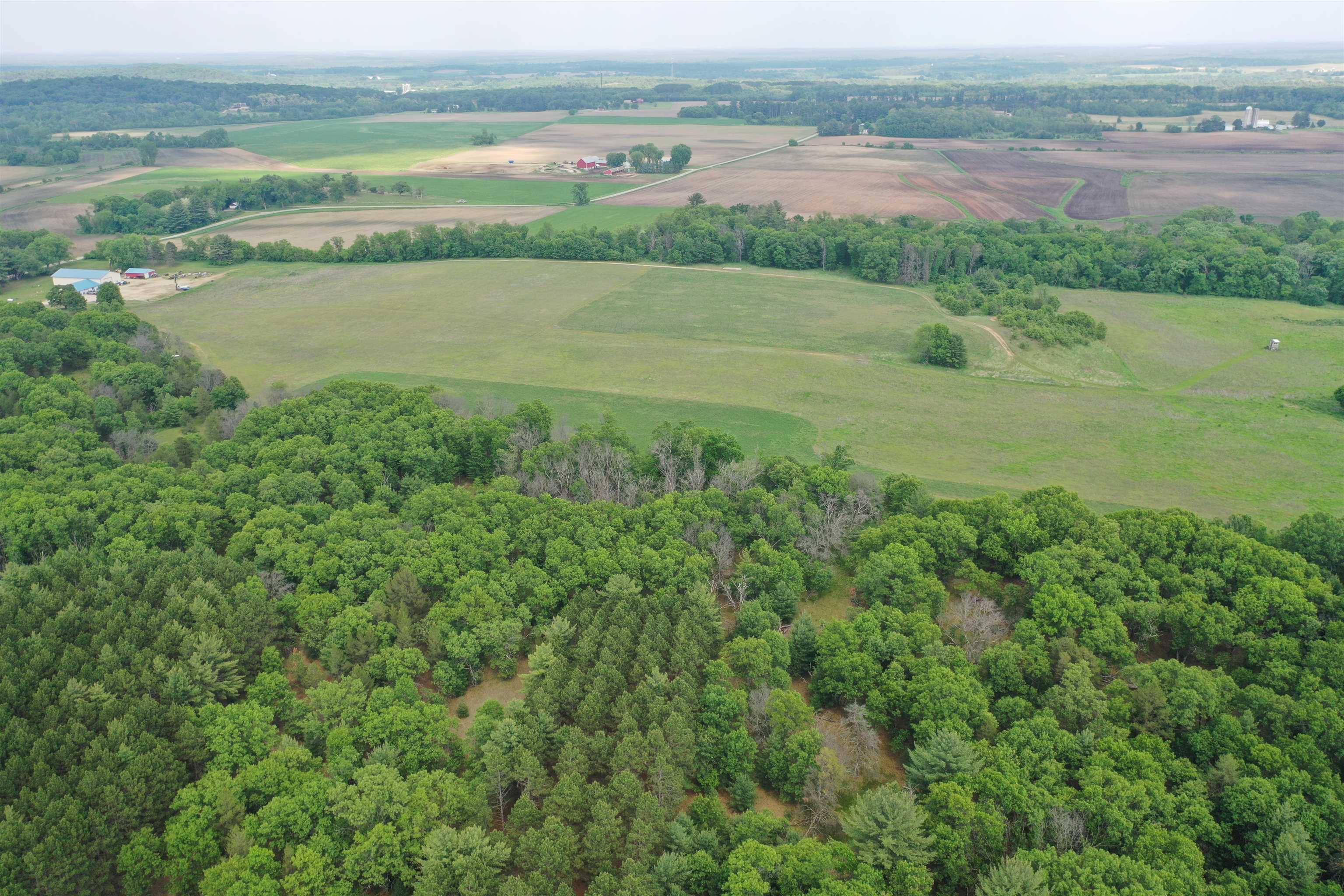 Westfield, Wisconsin, 53964, United States, 4 Bedrooms Bedrooms, ,3 BathroomsBathrooms,Residential,Active,1749304