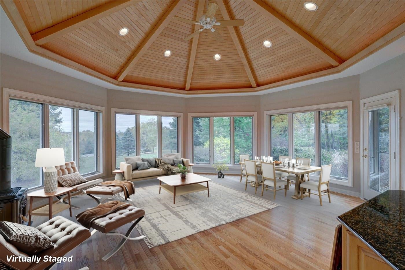 Verona, Wisconsin, 53593, United States, 4 Bedrooms Bedrooms, ,4 BathroomsBathrooms,Residential,Active,1953703