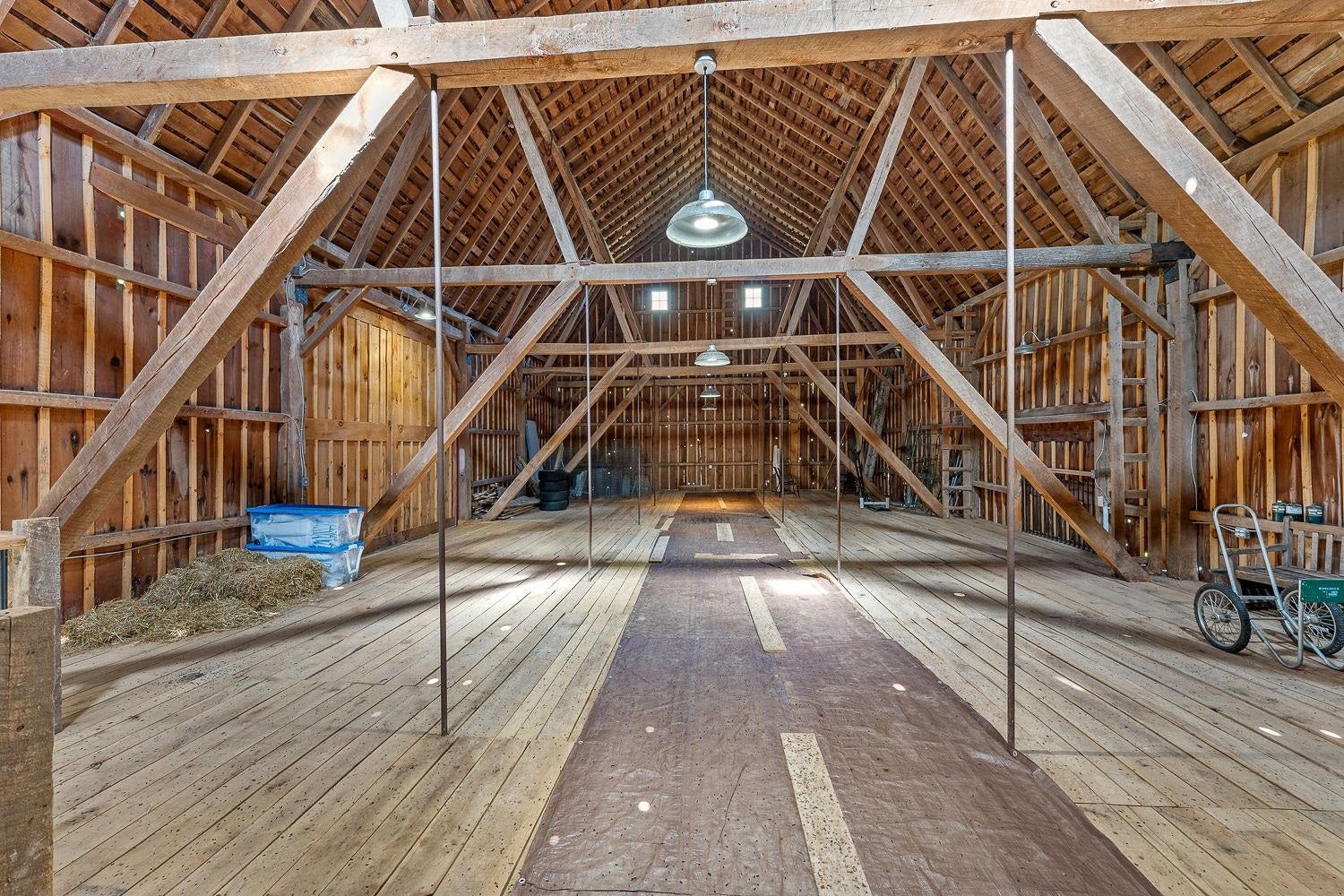 La Valle, Wisconsin, 53941, United States, 3 Bedrooms Bedrooms, ,4 BathroomsBathrooms,Residential,Active,1960140