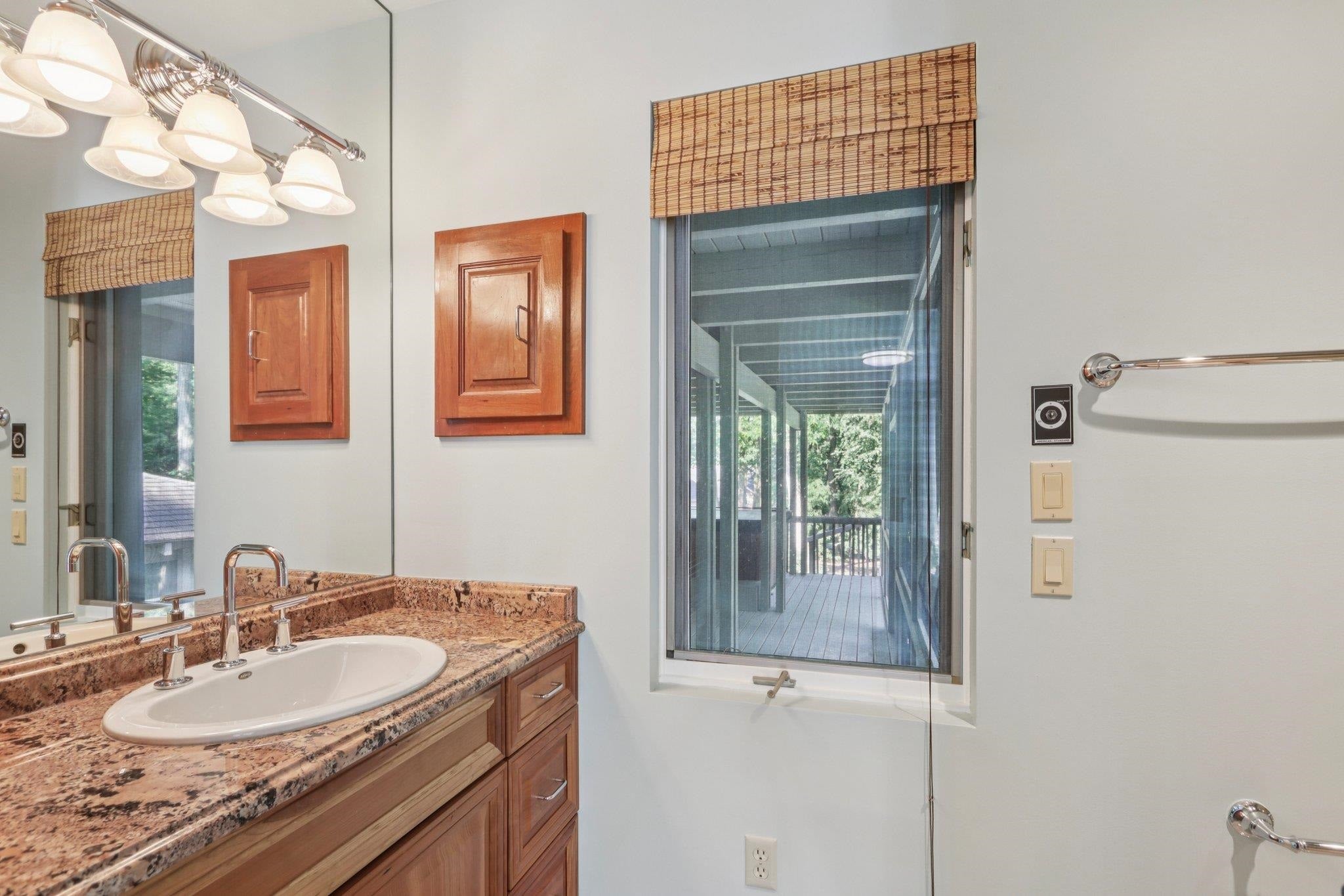 Oregon, Wisconsin, 53575, United States, 4 Bedrooms Bedrooms, ,5 BathroomsBathrooms,Residential,Active,2027819